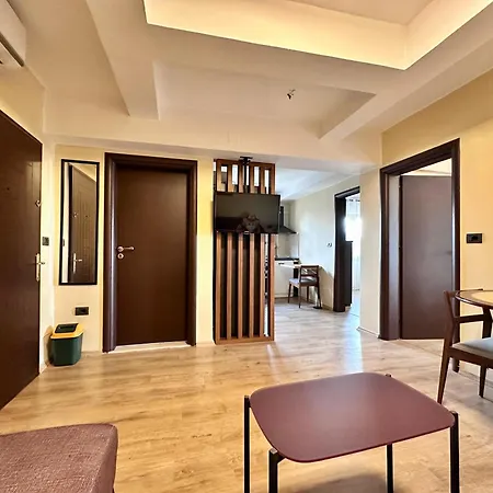 The Old-clock By Ema Apartment Shkoder