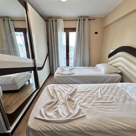 The Old-clock By Ema Apartment Shkoder